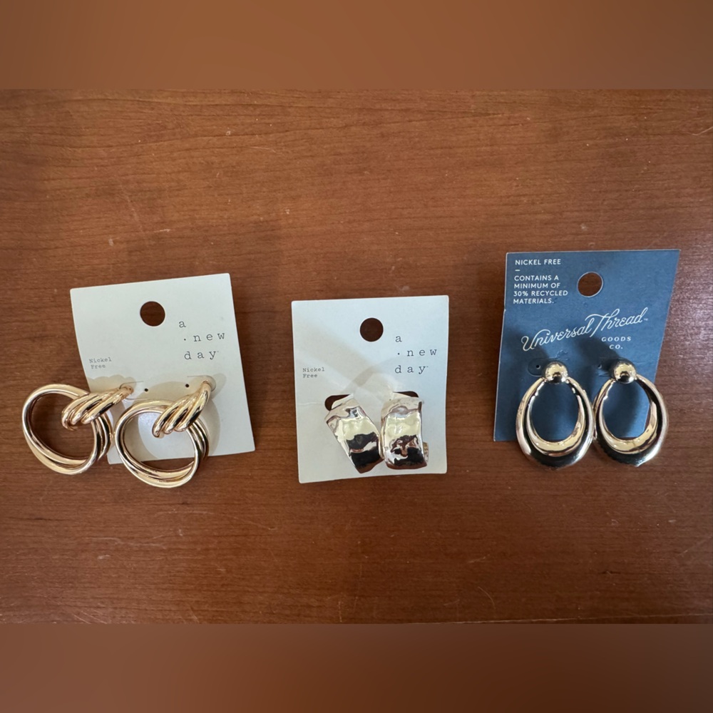 A New Day Gold and Universal Thread Chunky Earrings Bundle Lot